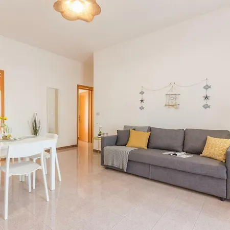 Casa Gaia Pp, Beach Torre Lapillo